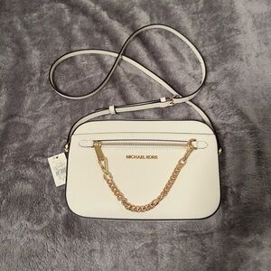 MK Jet Set Large Saffiano Leather Crossbody Purse